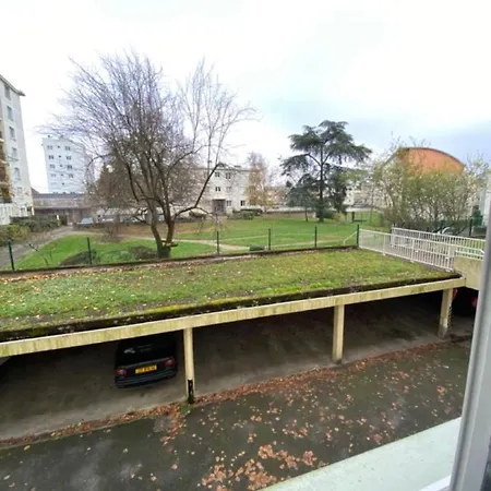 Very Bright And Quiet Cocoon Near Downtown Nantes